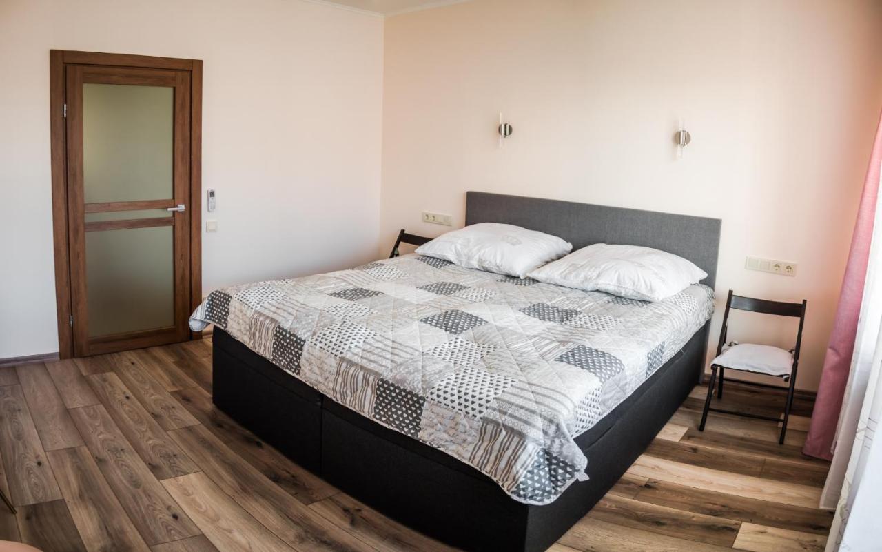 Royal House Apartment Kiev Luaran gambar